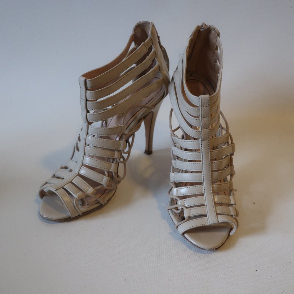 ROUSSEAU BONE LEATHER STRAPPY PEEP TOE SANDALS 5